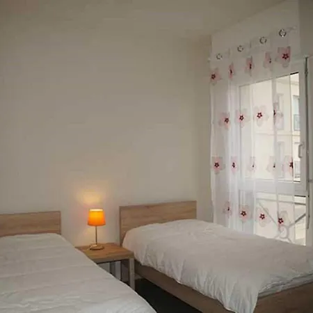 Lovely In With Balcony Apartmán Rochefort (Charente-Maritime)